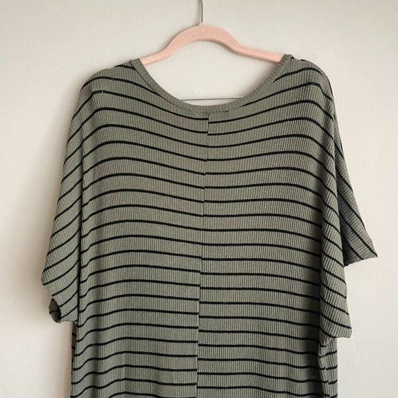 Kaitlyn Boutique / Navy Green & Black Stripe Oversized Midi Dress - Picture 7 of 7